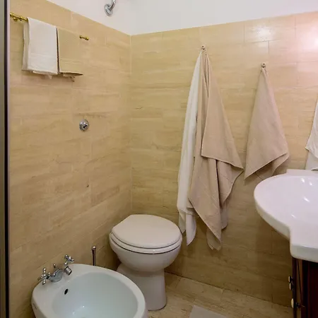 Maison Monte Giordano Konukevi Roma